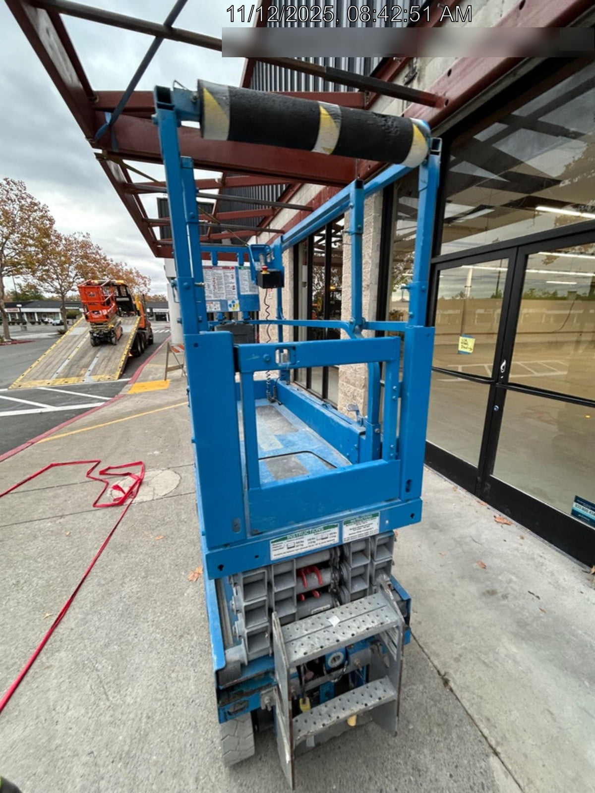 2020 Genie GS-1930 Solid Non Marking Tires, Beacon, Folding rails with half height swing gate, 800W Inverter
