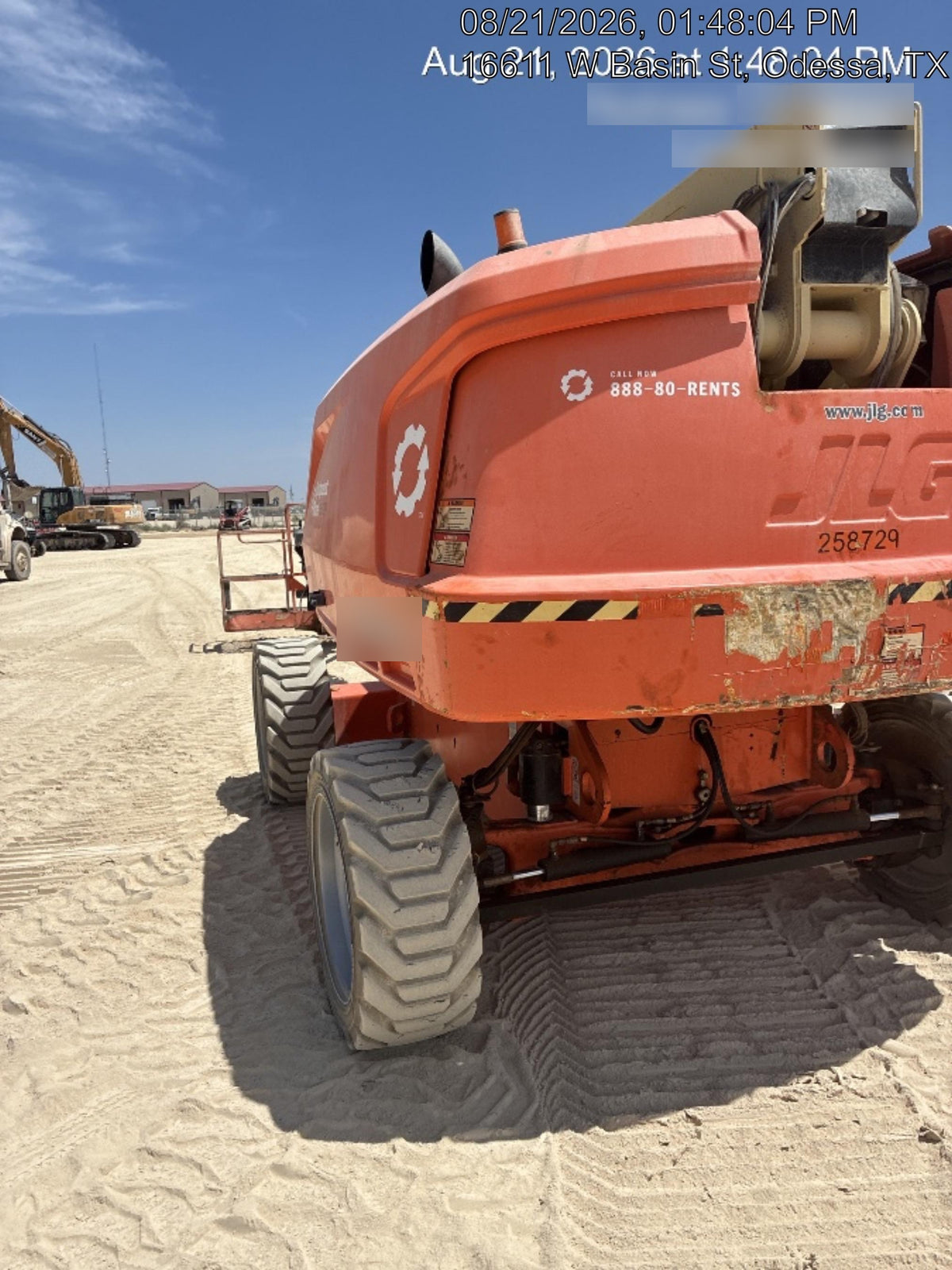 2022 JLG 660SJ