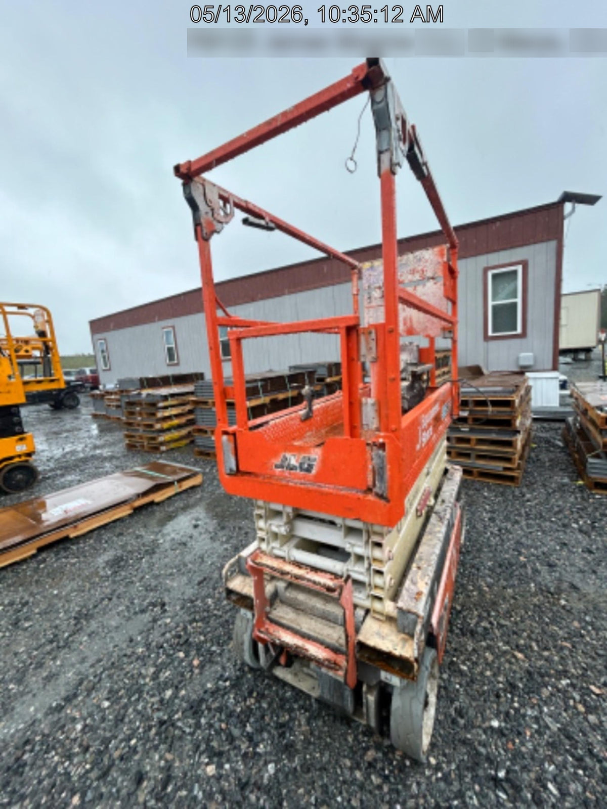 2022 JLG ES1932