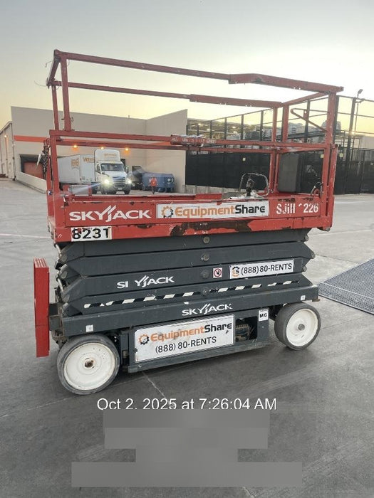 2018 Skyjack SJIII-3226 Skyjack SJIII3226 Scissor Lift w/Trojan Batteries