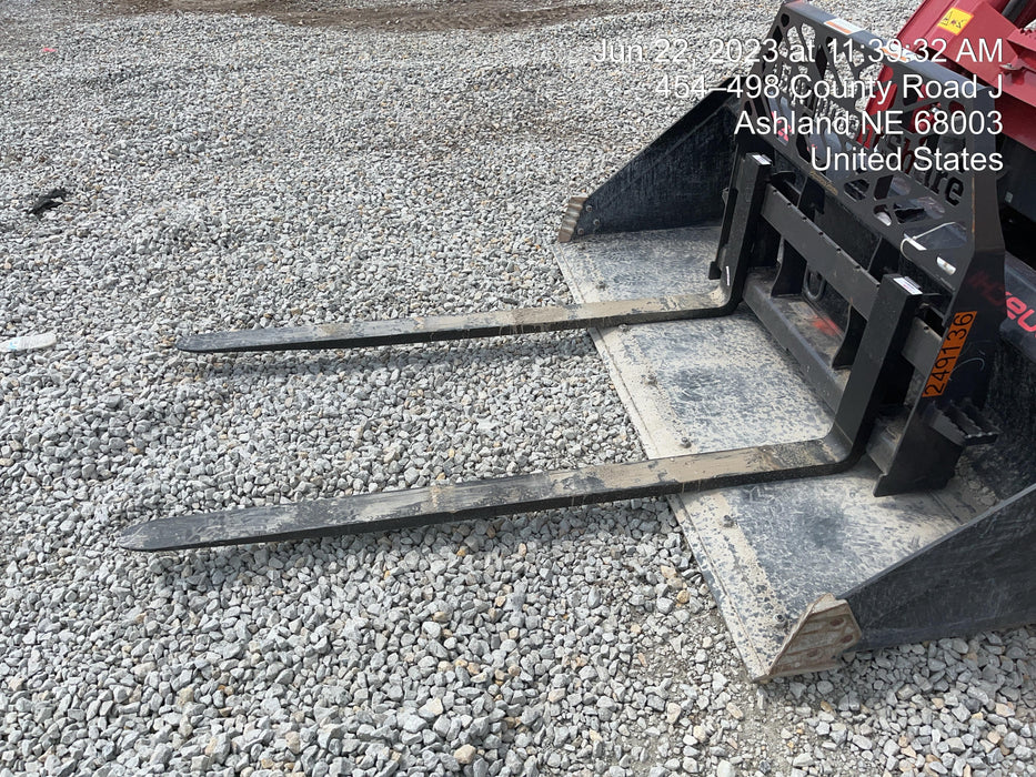 2022 PALADIN 48" Pallet Forks - Paladin