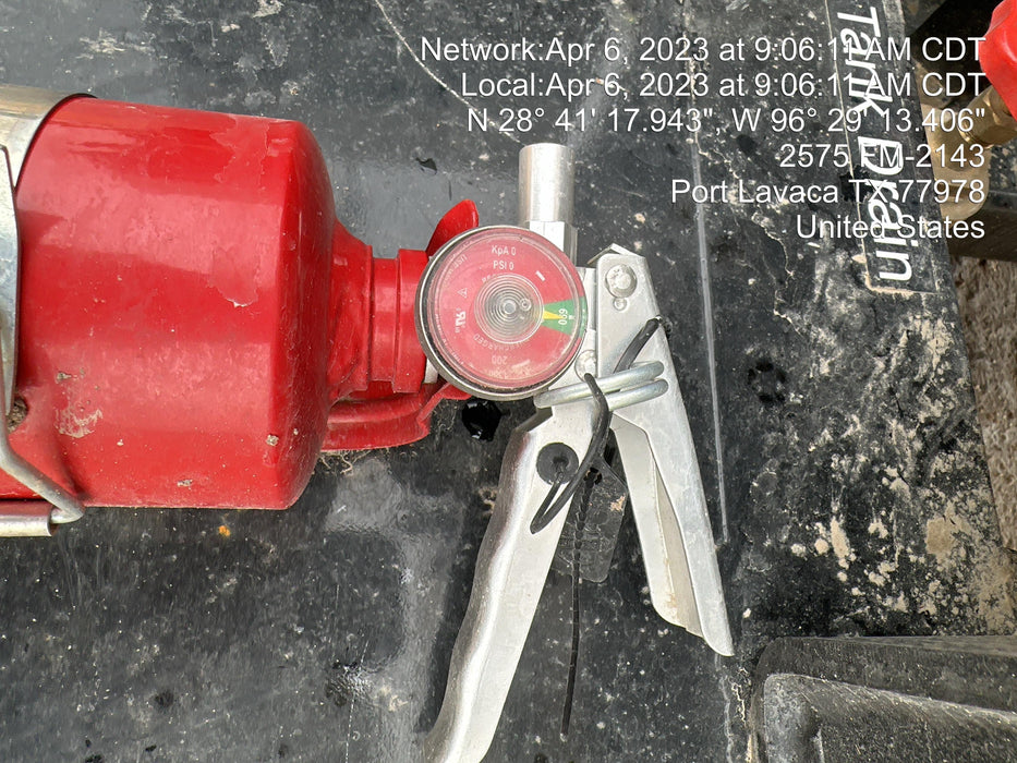 2023 Vac-Tron LP573XDT T4 Koehler Diesel Engine, 500 Gallon Debris Tank, x2 100 Gallon Water Tanks