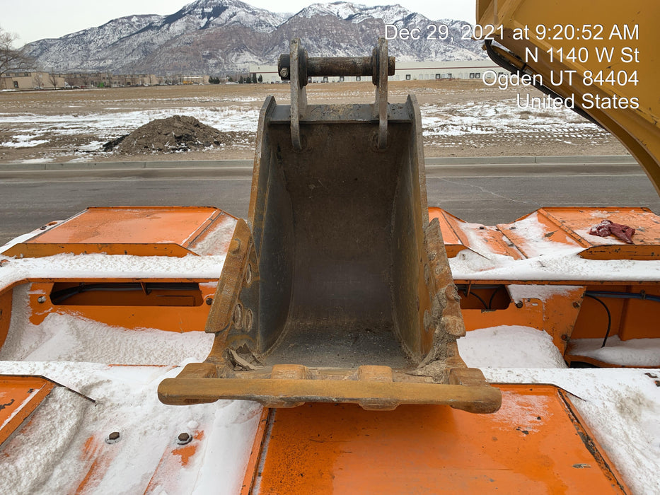 2020 DOOSAN 24" Bucket-Doosan