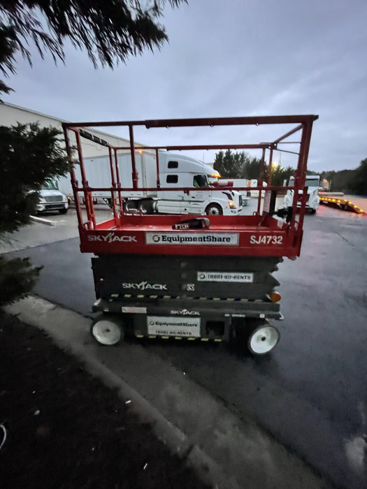2022 SKYJACK SJ4732