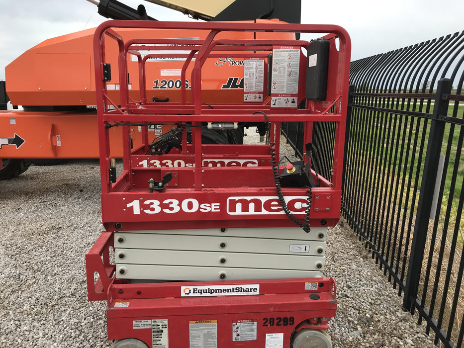 2019 MEC 1330SE Standard Options