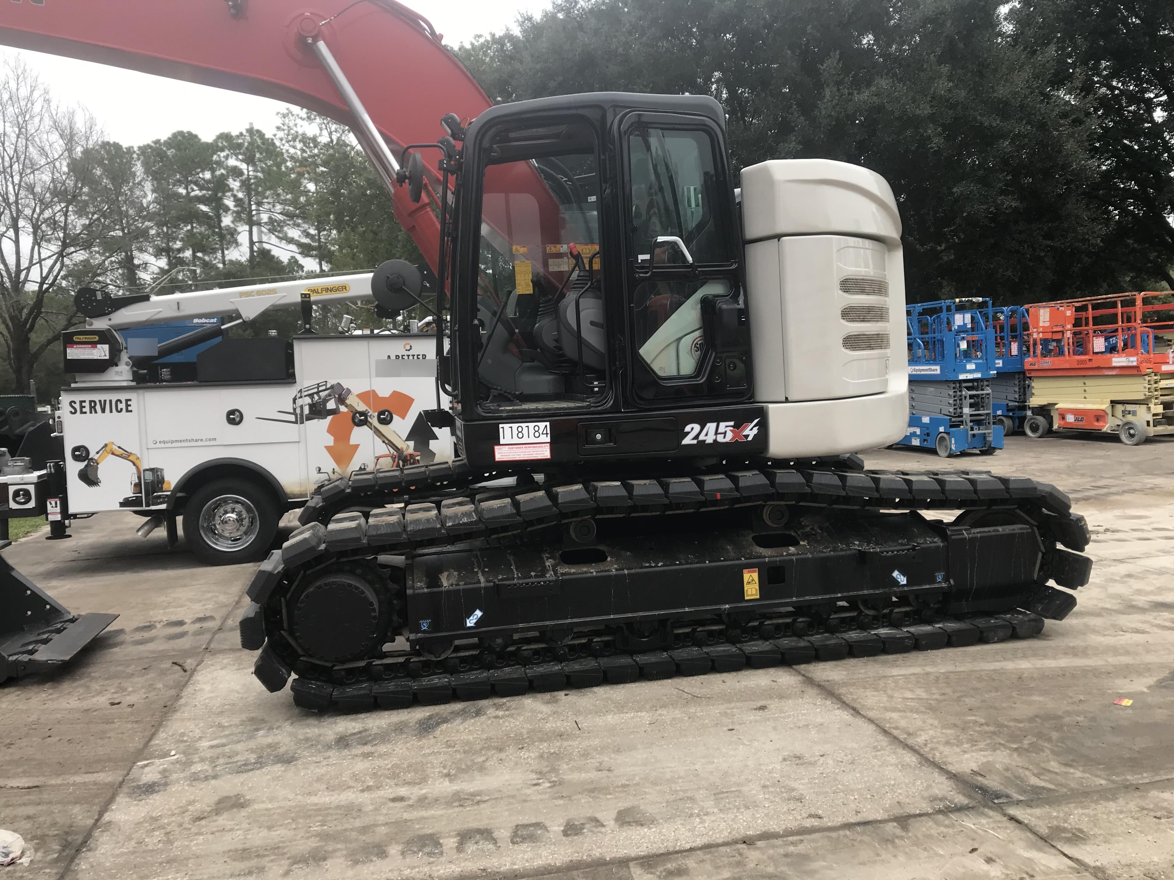 2021 LINK-BELT 245X4LC