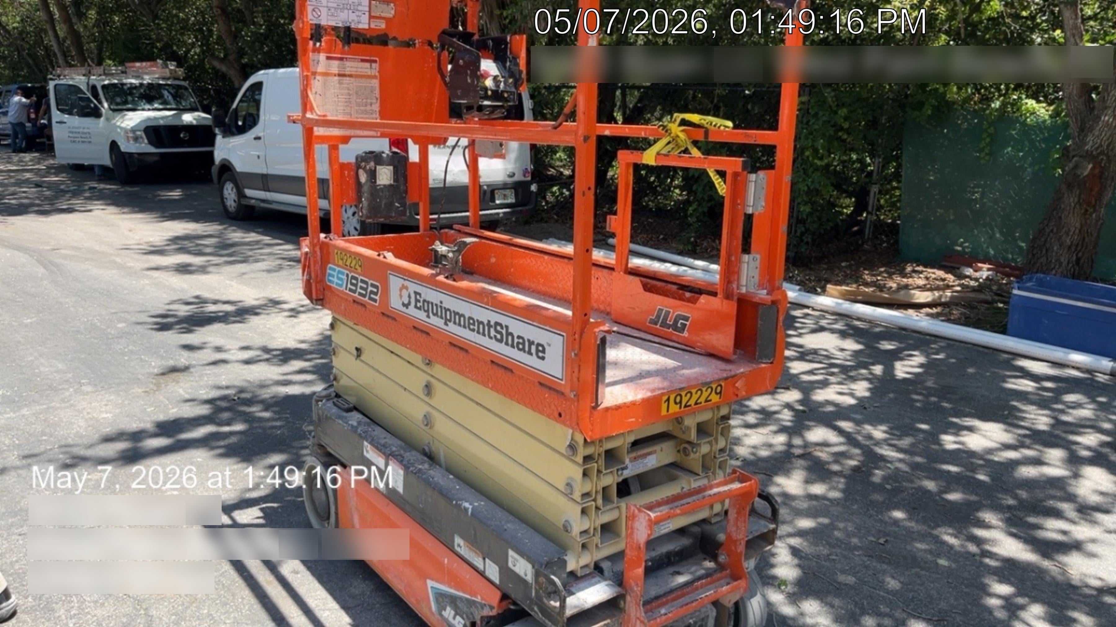 2021 JLG ES1932