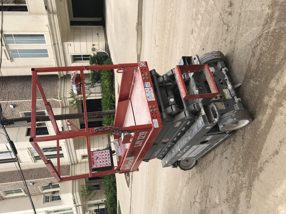 2018 Skyjack SJIII-3219 Skyjack SJIII3219 Scissor Lift w/Trojan Batteries