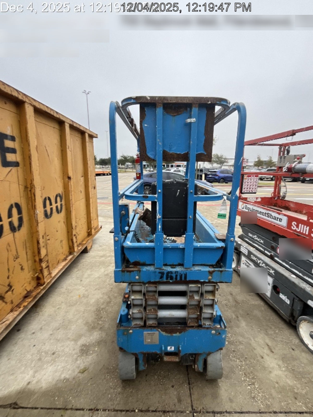 2017 Genie GS-1930 Genie GS-1930 Lift w/Fixed Rail and Chain Entry