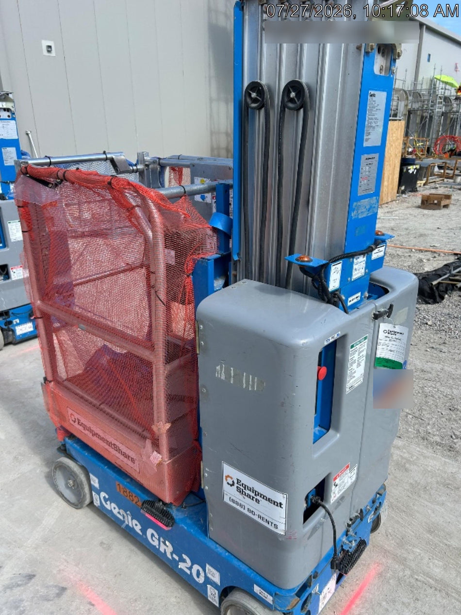 2021 GENIE GR-20