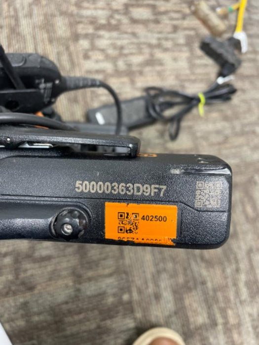 2024 MOTOROLA R7 DISPLAY