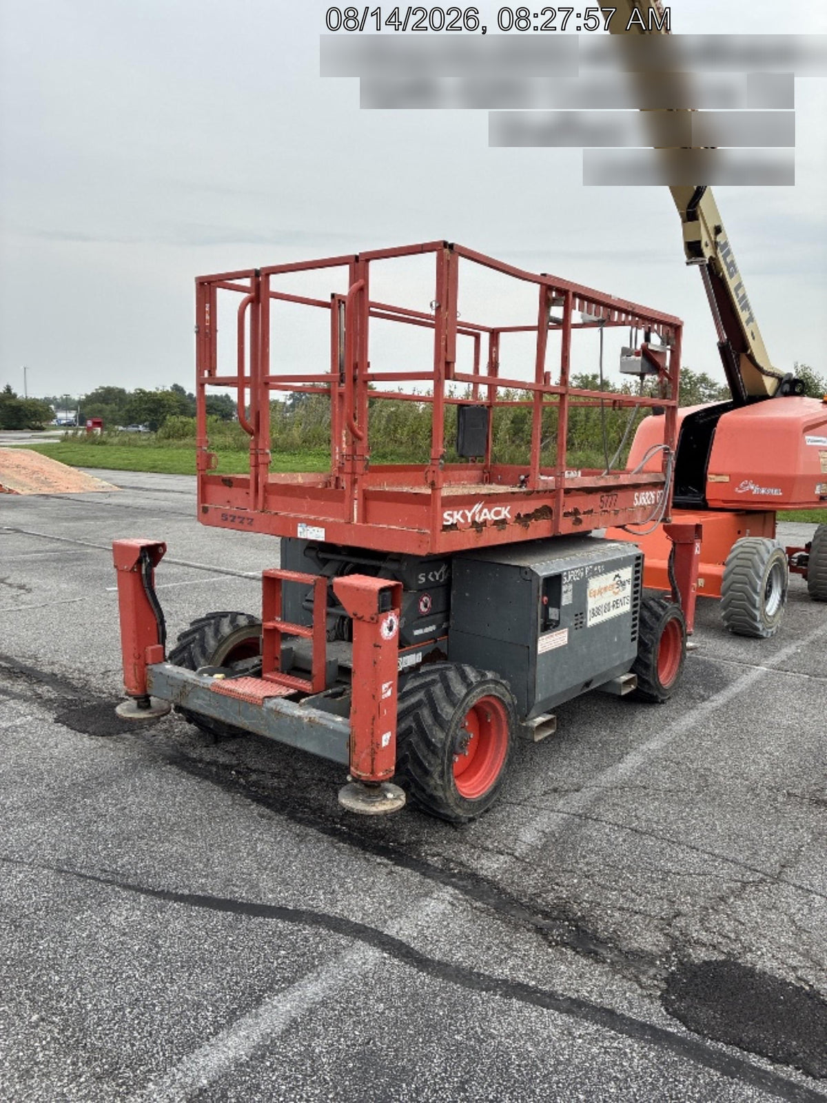 2017 SKYJACK SJ6826 RT