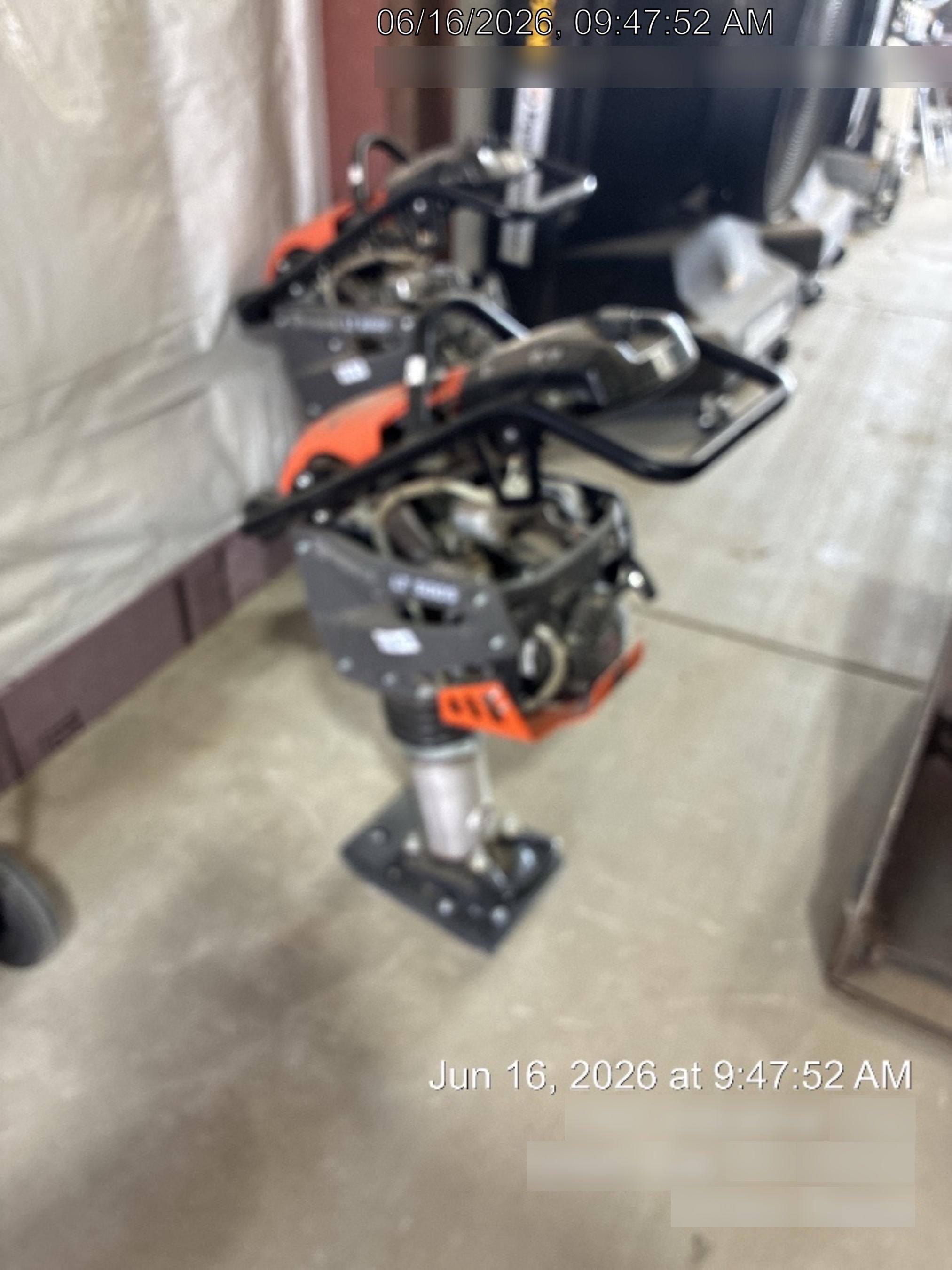 2025 HUSQVARNA LT5005