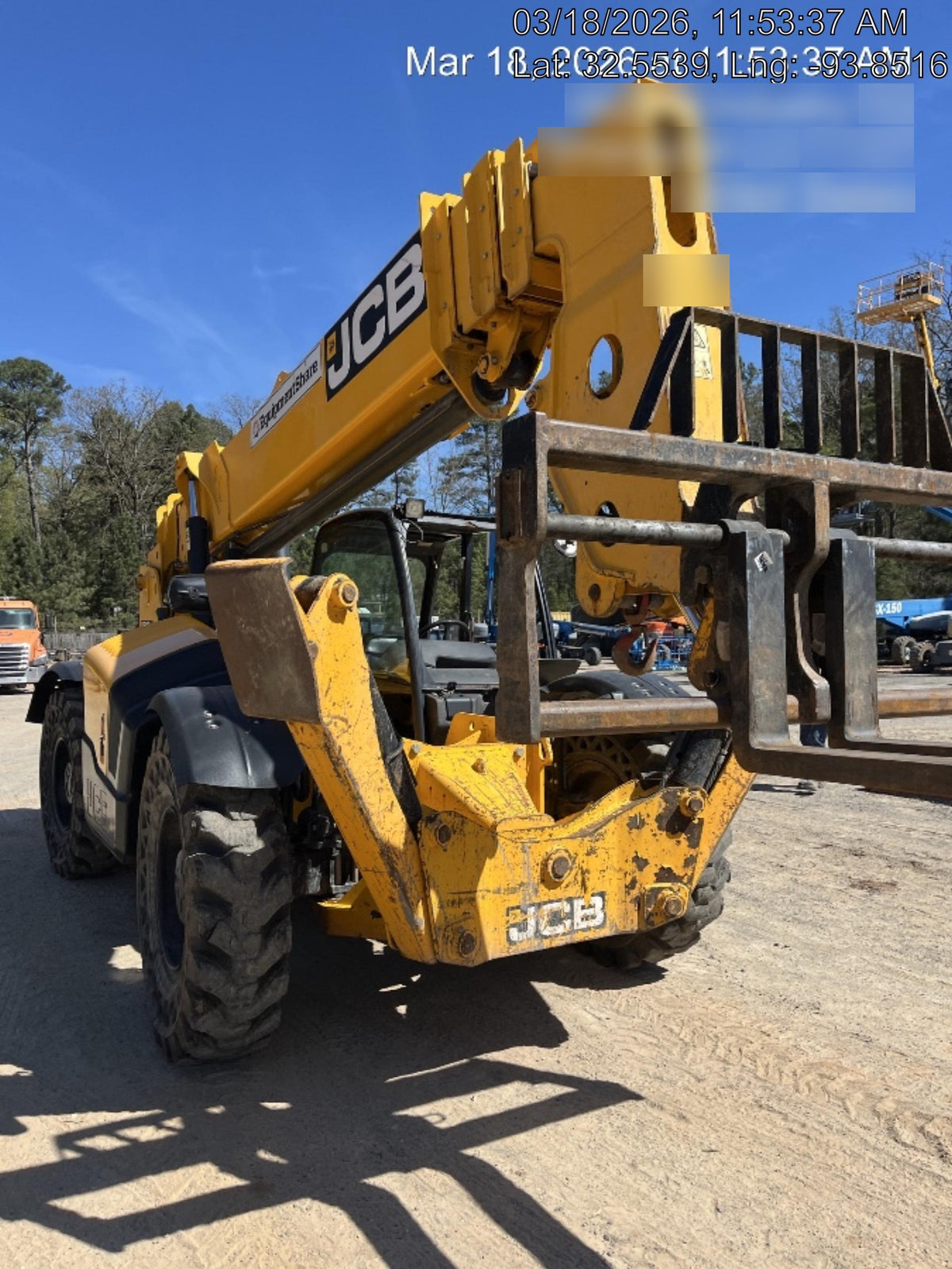 2019 JCB 512-56 Canopy, 109 HP, Solid Tires, STD Worklight, Beacon, Aux Hydraulics, Lifting Eye, Back up Alarm w/66" Carriage/60" Forks