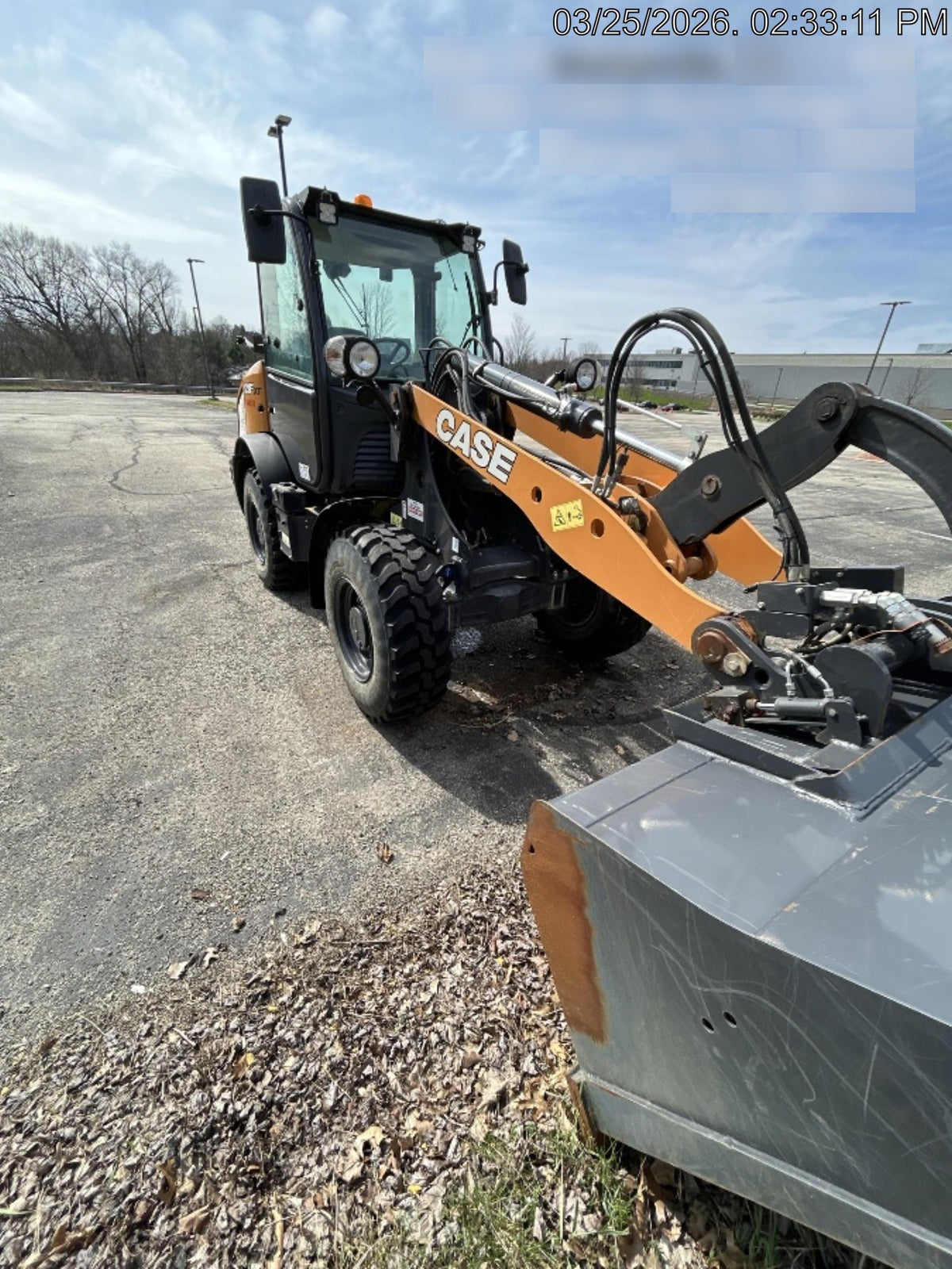 2023 CASE 121F
