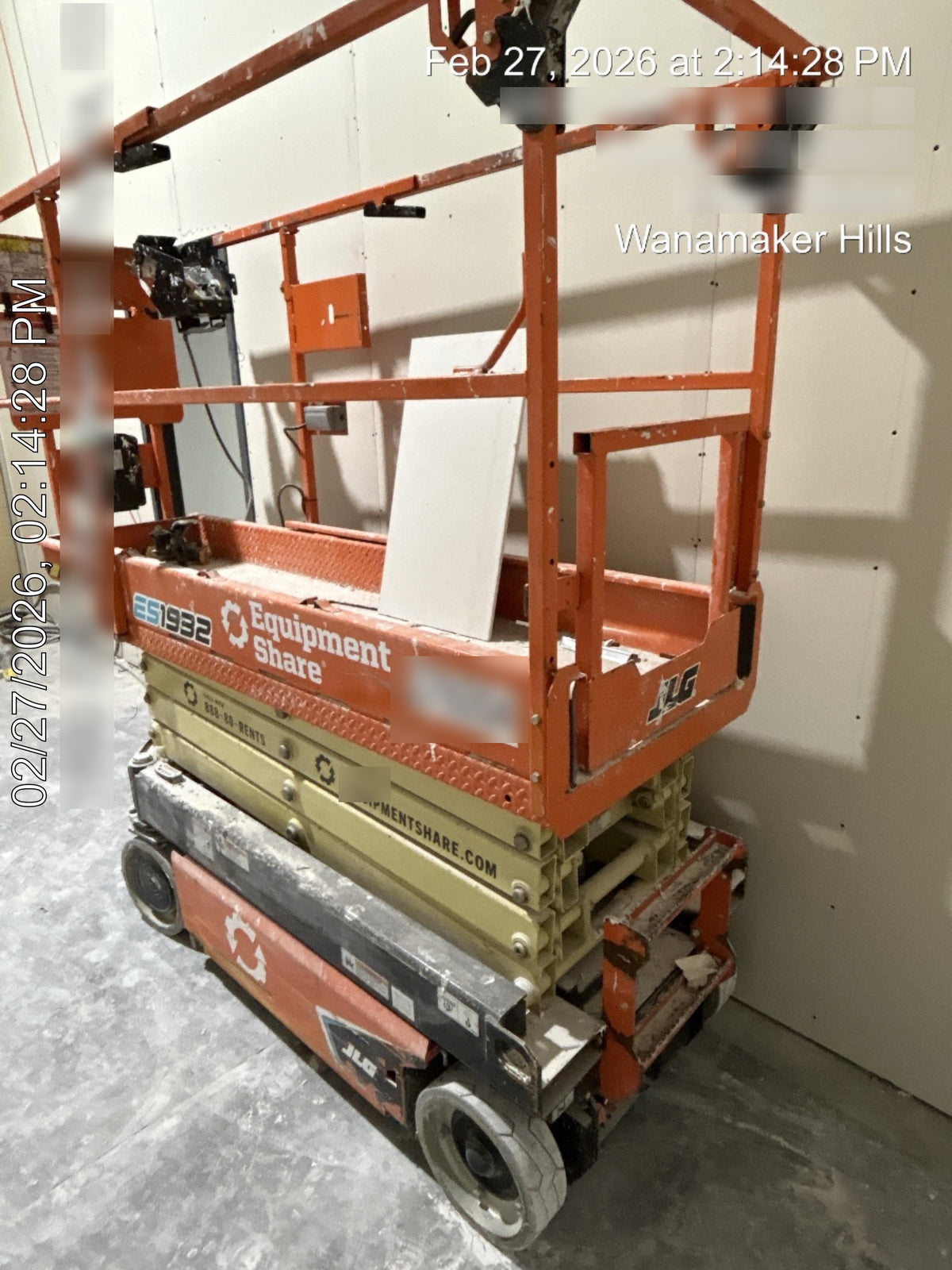 2022 JLG ES1932
