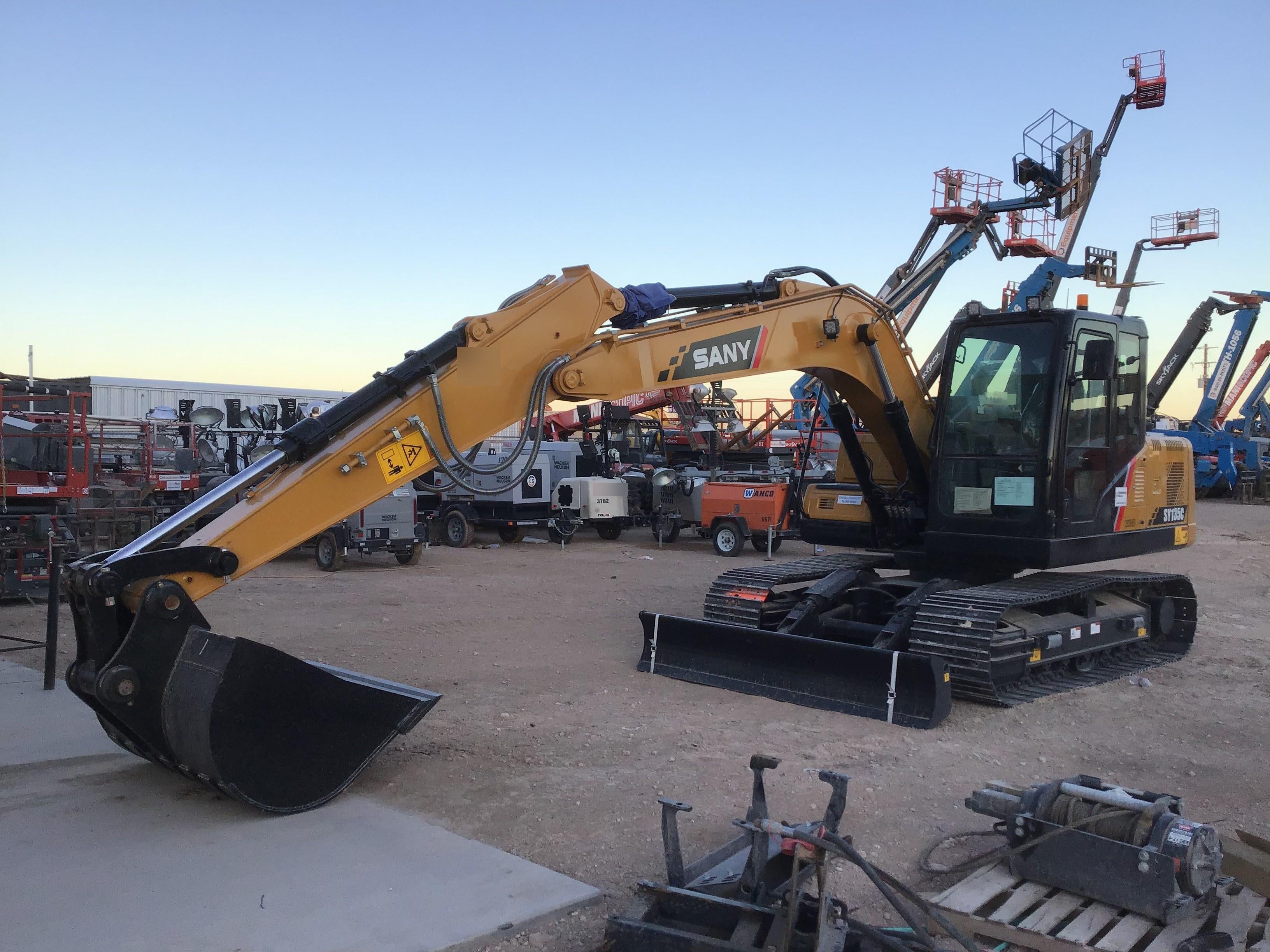 Sany SY135C Sany SY135 Tier 4 - Cab, Fleco Hydraulic  QC, Fleco 36" HD Bucket - Smooth