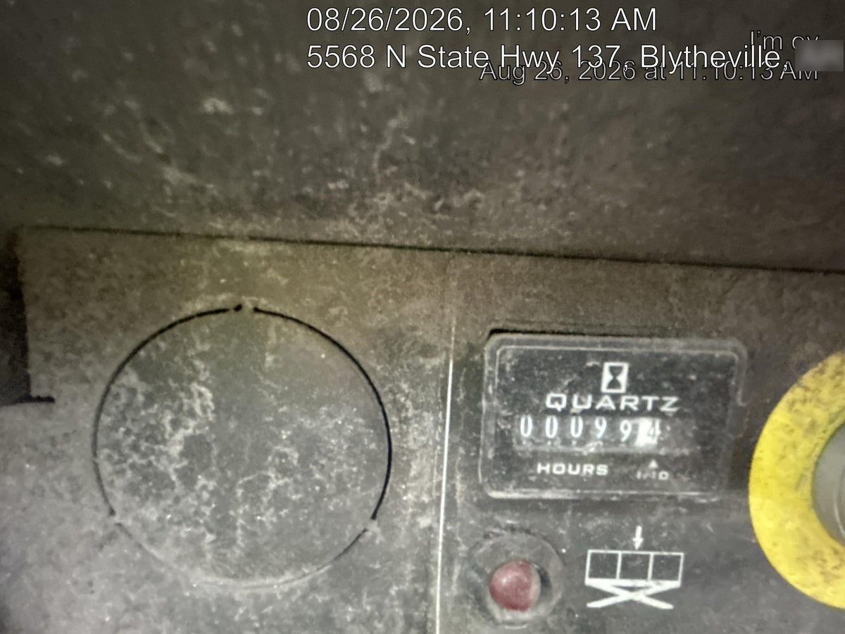 2021 JLG ES1932