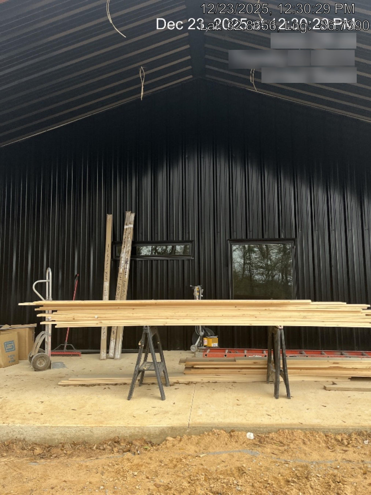 2024 DEWALT 216-RS