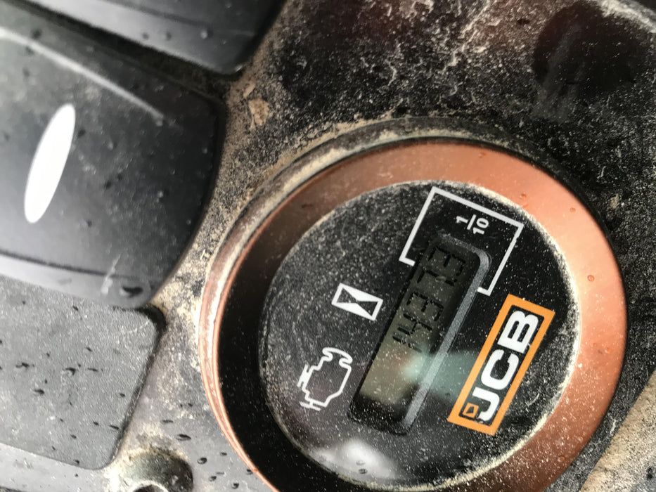 2019 JCB 512-56 Enclosed Cab, 109 HP, Solid Tires, Worklights, Beacon, Aux Hydraulics, Lifting Eye w/60" Carriage/60" Forks