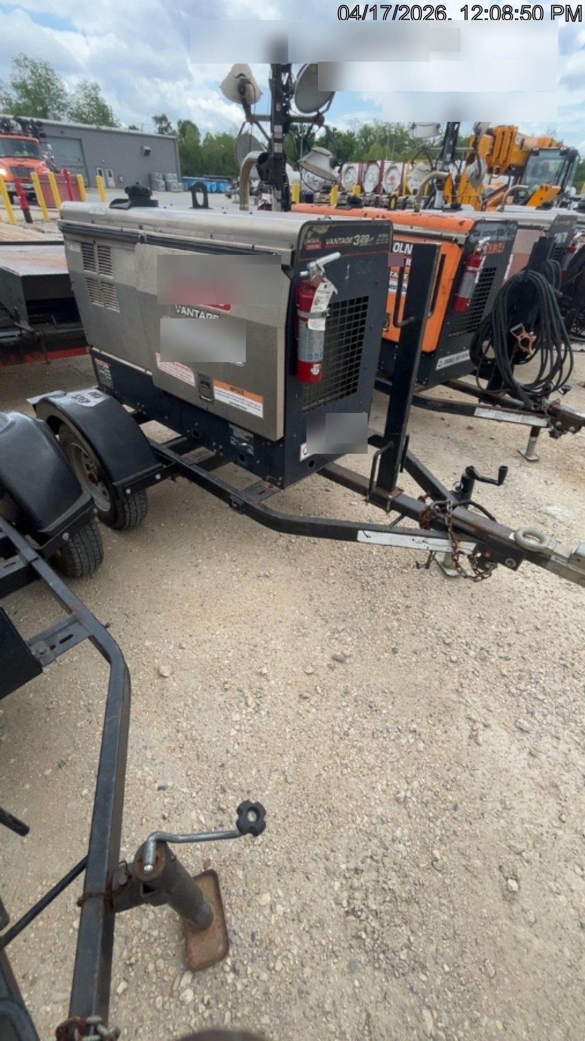 2019 Lincoln Electric Vantage 322 Welder Ready-Pak 3, Two wheel trailer, Fender and Light kit, Cable Rack