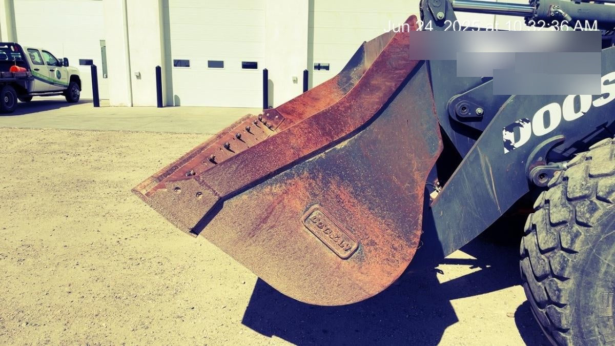 2021 DOOSAN 3.5 Yd Loader Bucket, Tooth