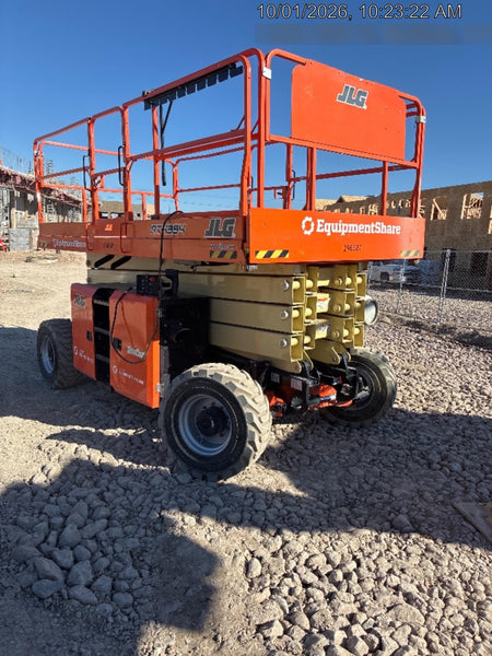 2023 JLG RT4394