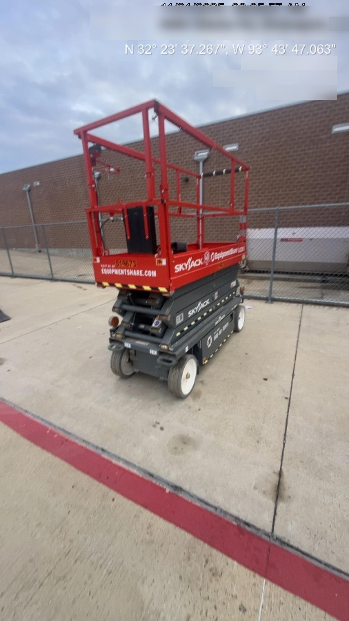2025 SKYJACK SJ3226