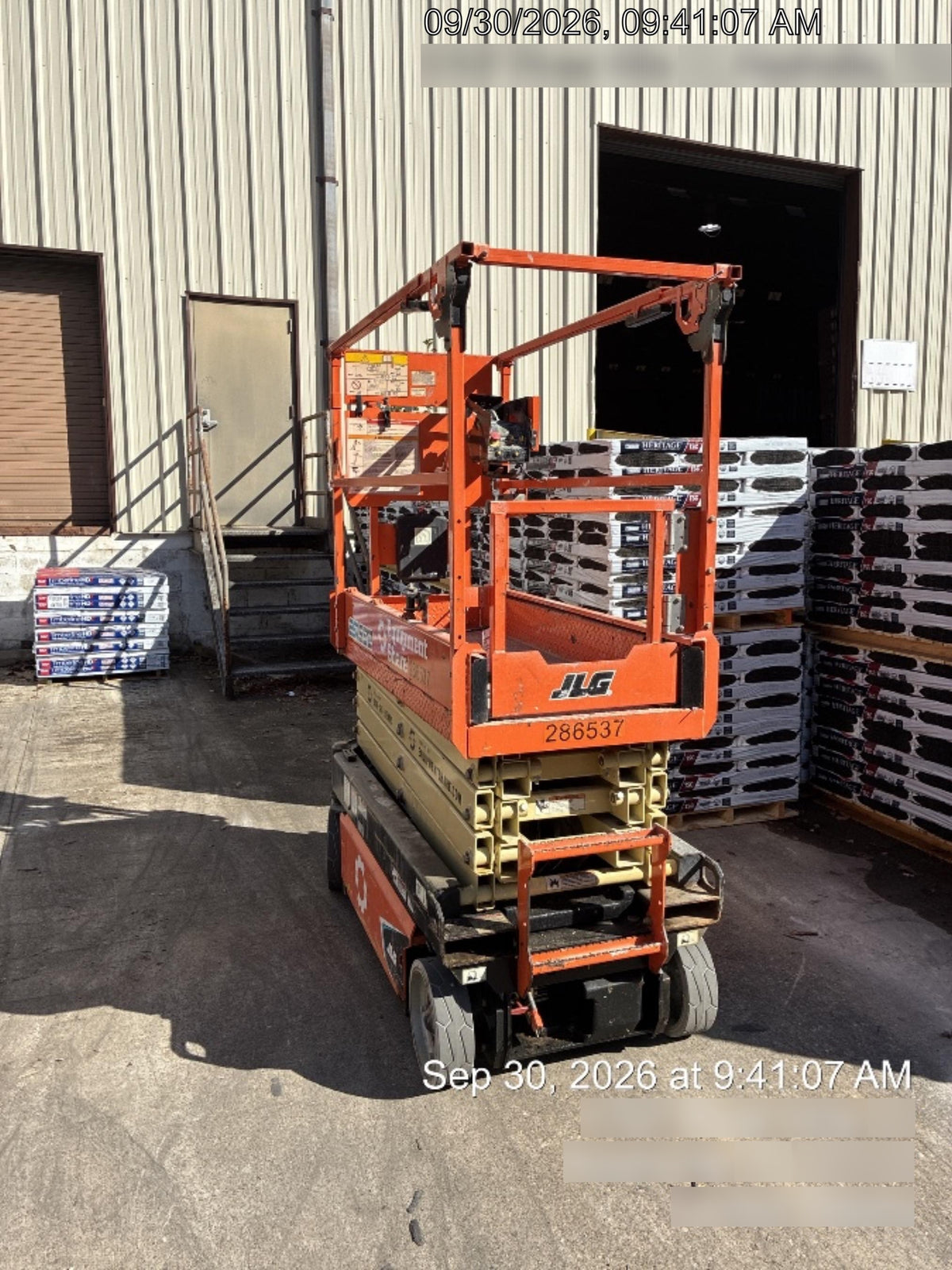 2022 JLG ES1932