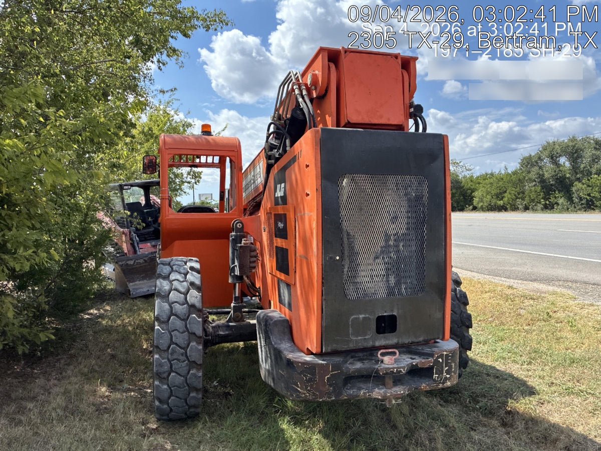 2021 SKYTRAK 8042