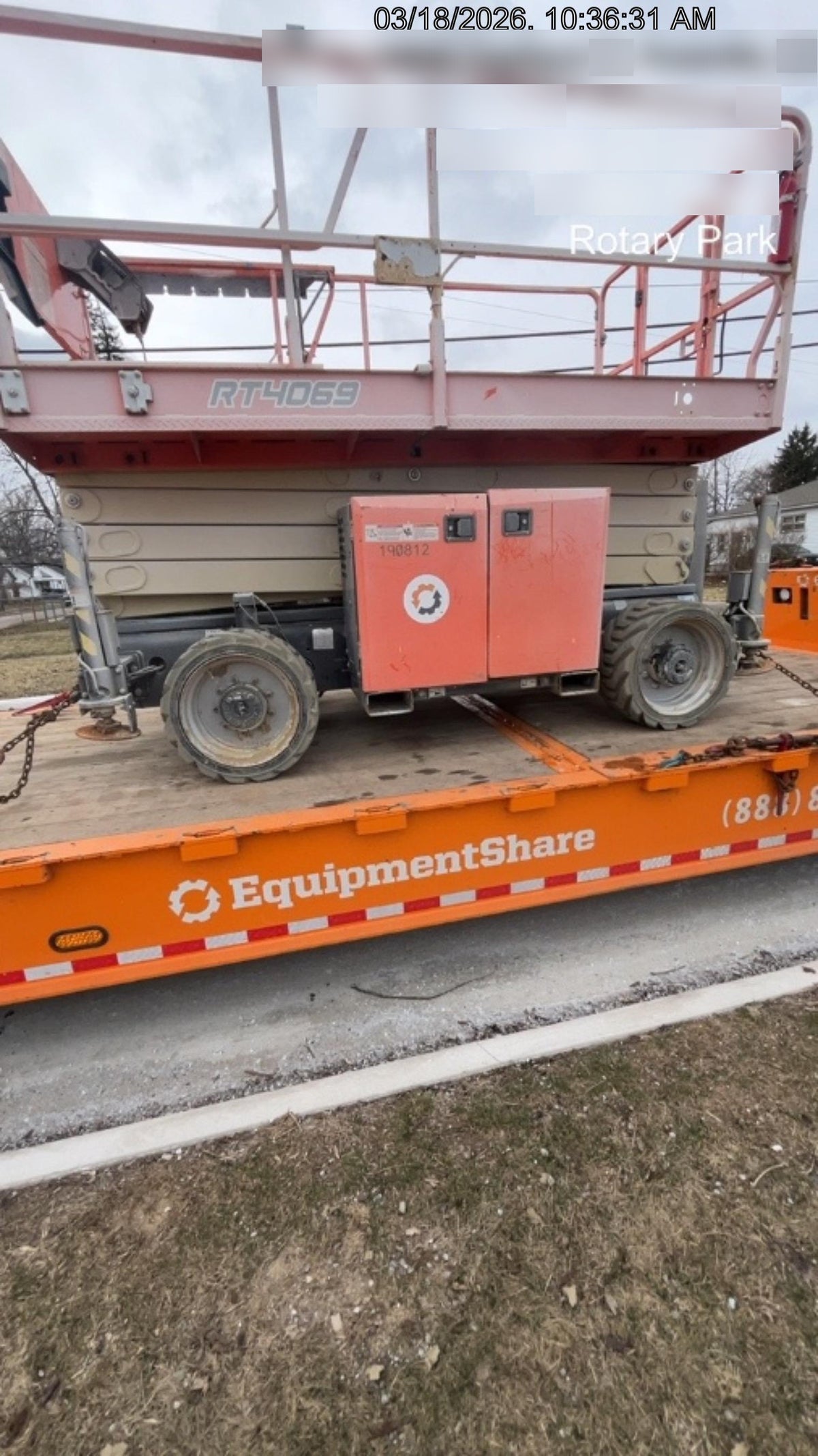 2021 JLG RT4069