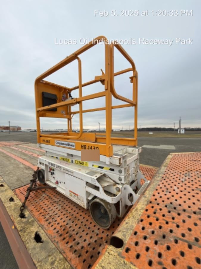 Custom Equipment HB-1430 <ul>
 <li>Hy-Brid Scissor Lift</li>
  <li>Platform capacity up to 670 lbs.</li>
  <li>Working height up to 20 ft</li>
  <li>Weighs under 1,700 lbs.</li>
  <li>Non-marking wheels </li>
</ul>
