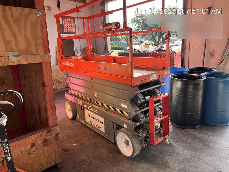 2015 SKYJACK SJIII-3226