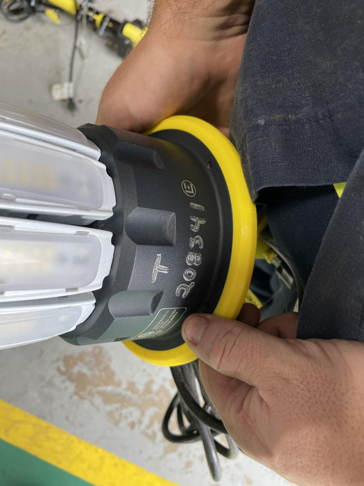 2022 LIND EQUIPMENT LE360LED-TR