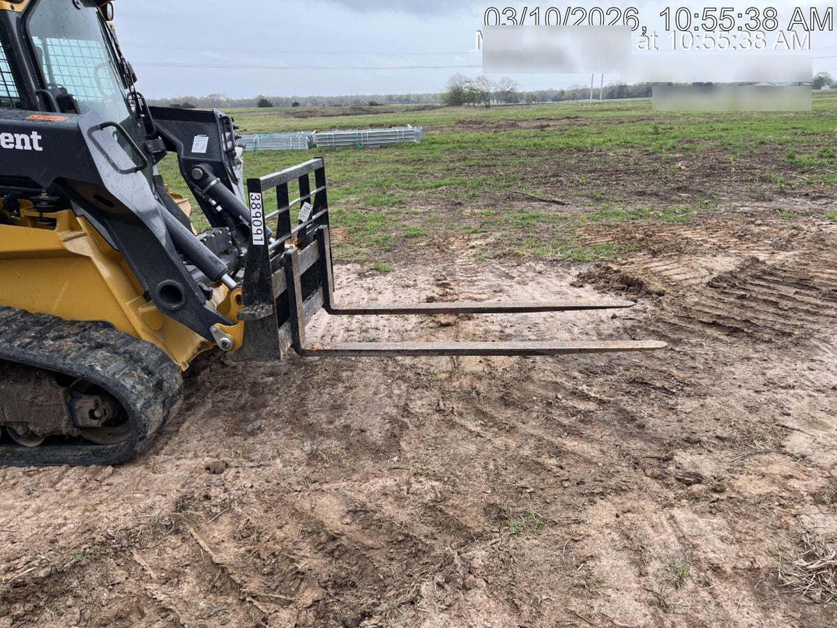 2021 PALADIN 48" Pallet Forks - Paladin