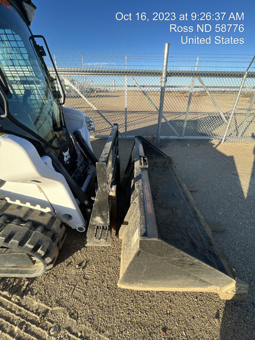 2022 ARROW MATERIAL HANDLING 48" Pallet Forks - Arrow