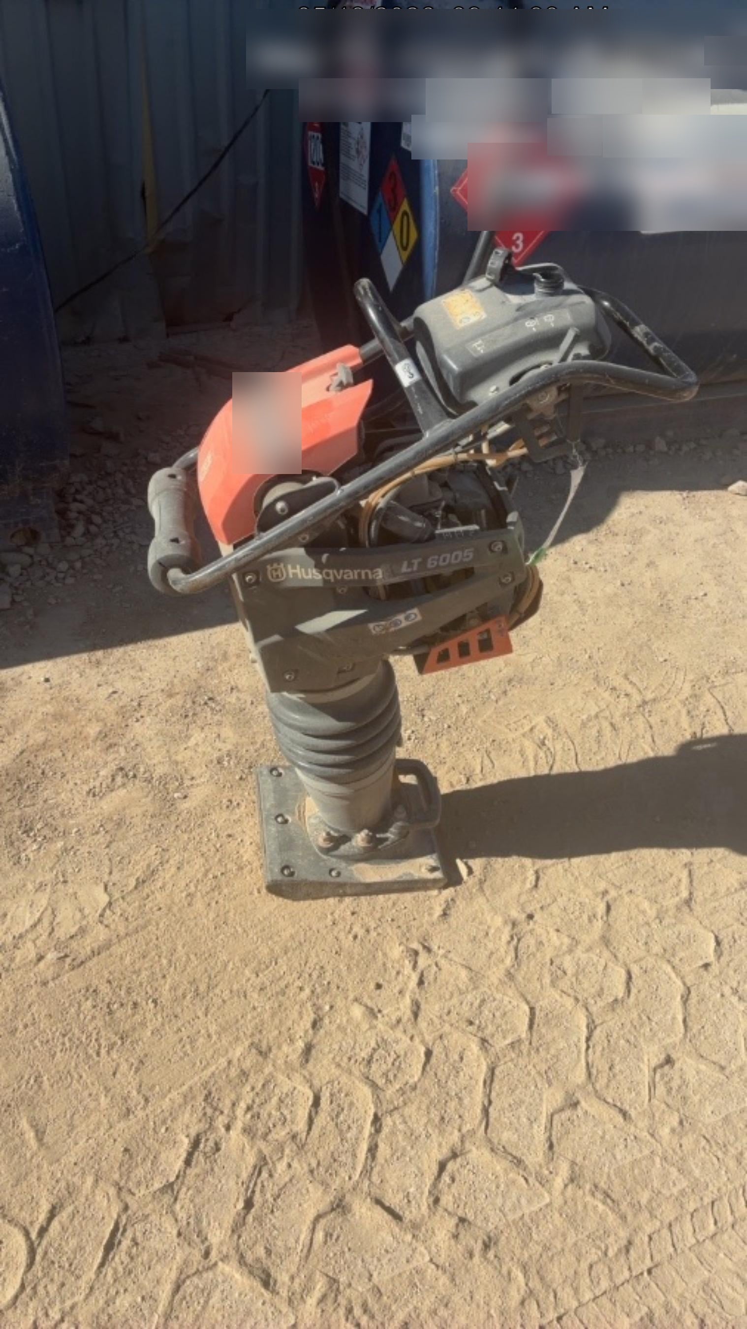 2025 HUSQVARNA LT6005
