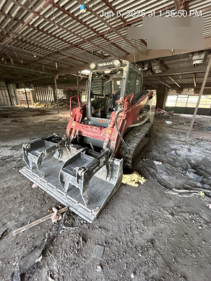 2022 TAKEUCHI TL12R2-CR
