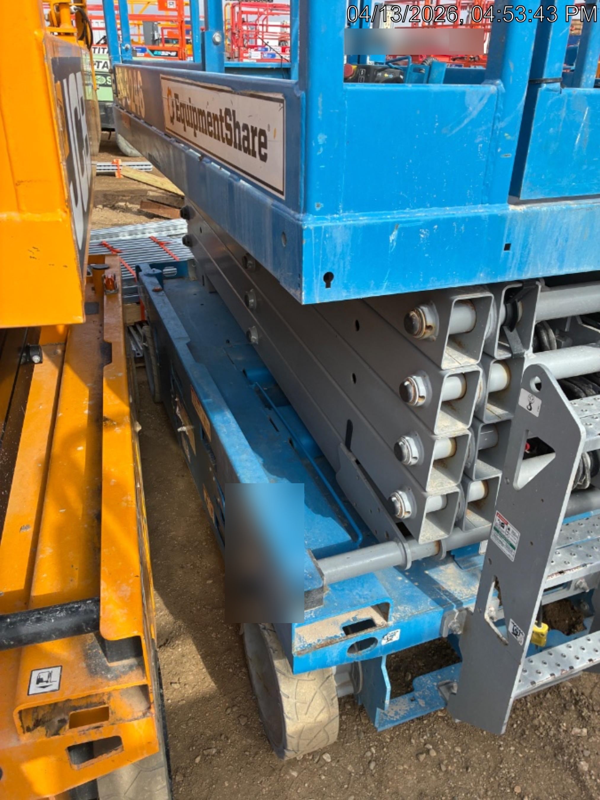 2022 GENIE GS-3246
