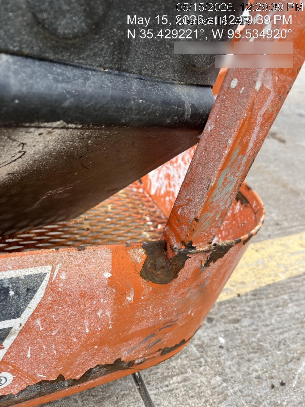 2019 JLG 660SJ