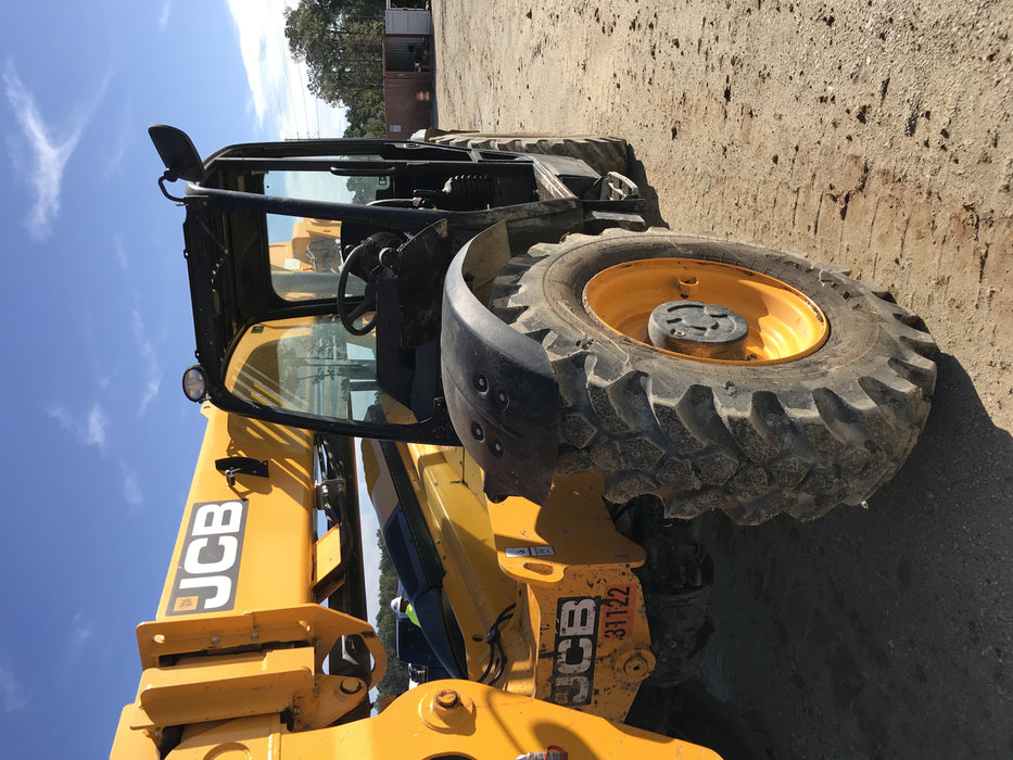 2019 JCB 506-36 Canopy, 74 HP, FF Tires, STD Worklight, Beacon, Aux Hydraulics, Lifting Eye, Back up Alarm, 48" Carriage, 48" Forks