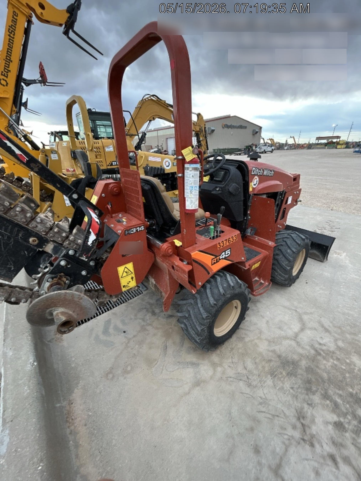2023 DITCH WITCH RT45A