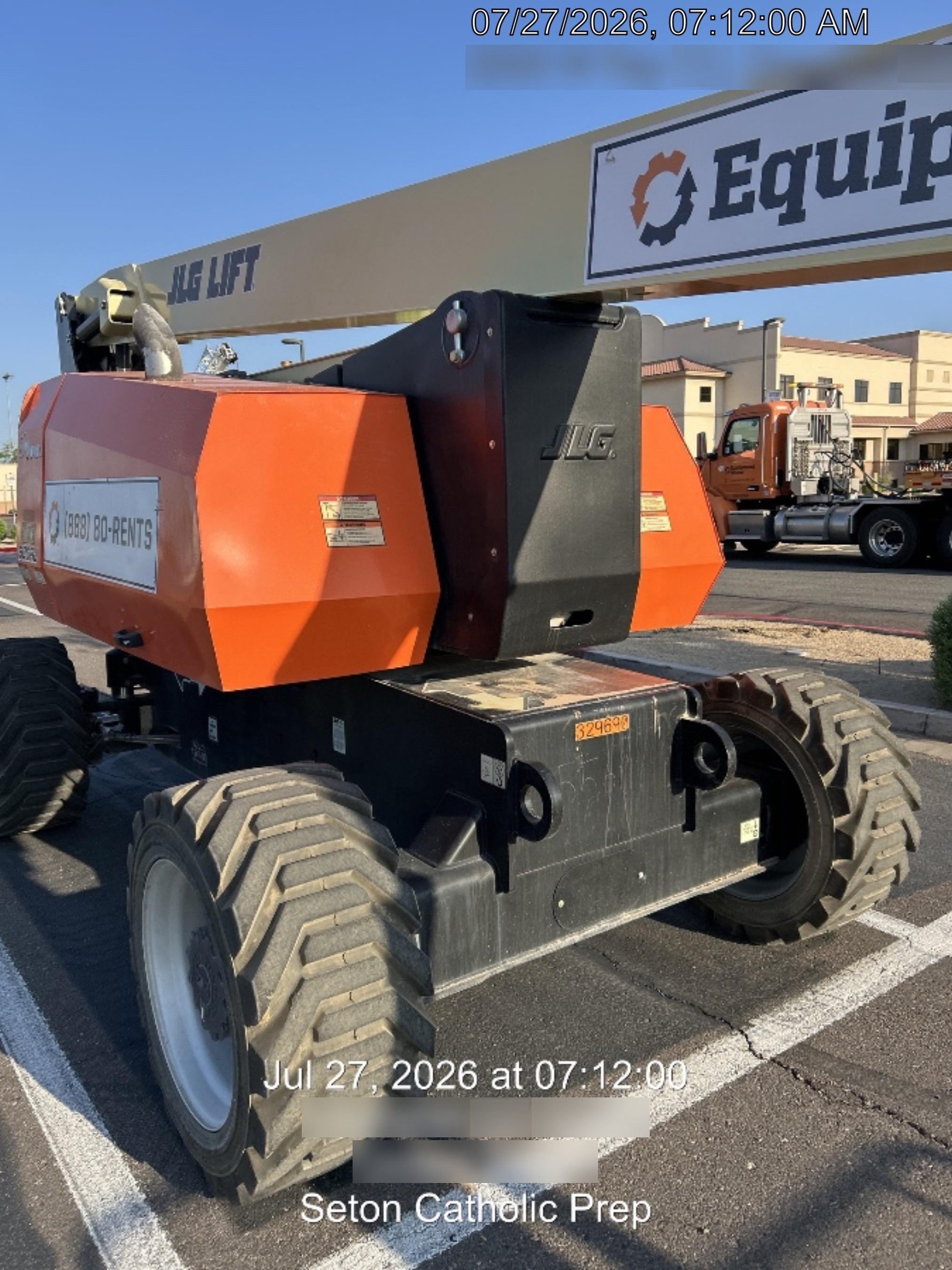 2023 JLG 800AJ