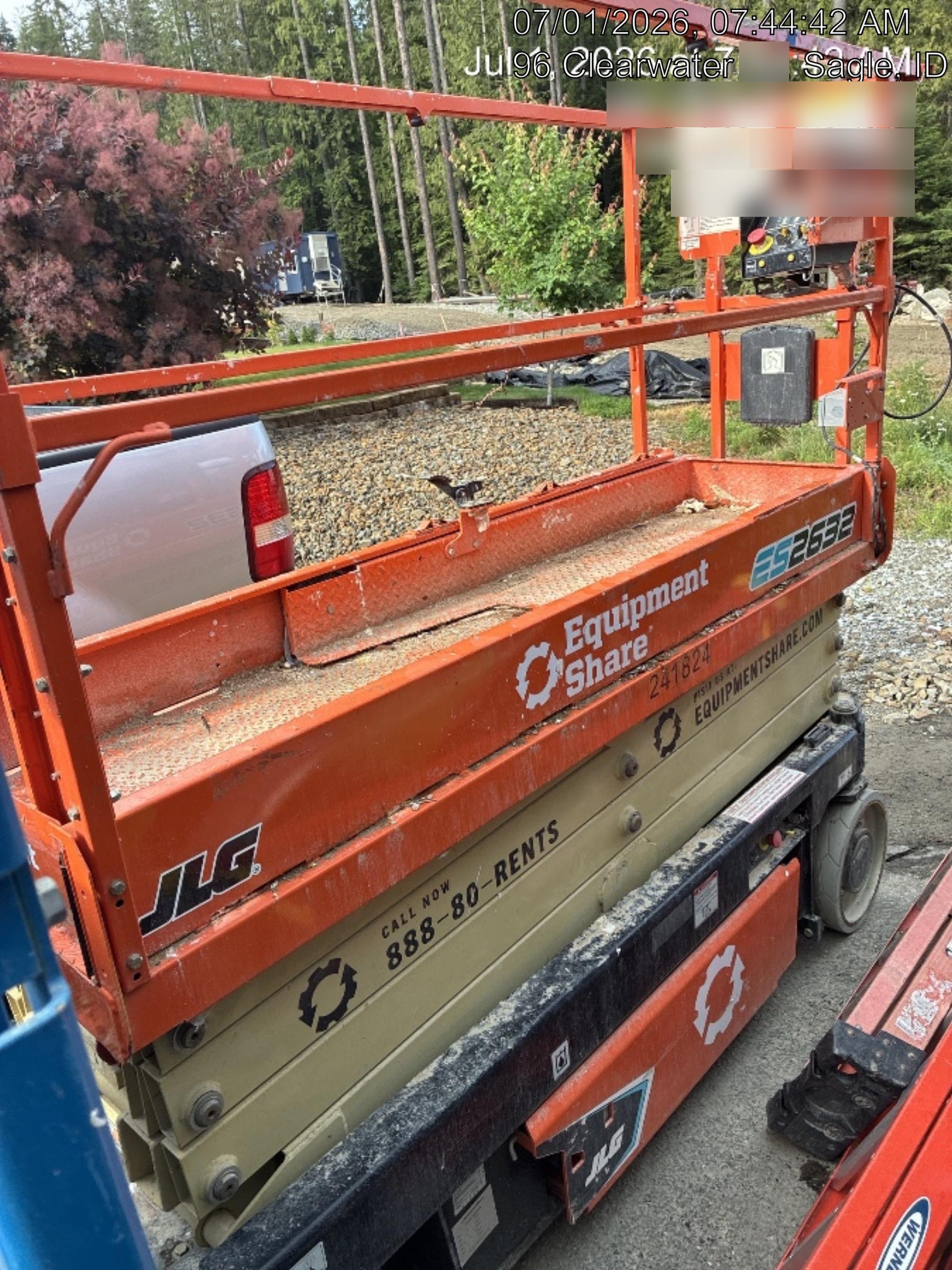 2022 JLG ES2632