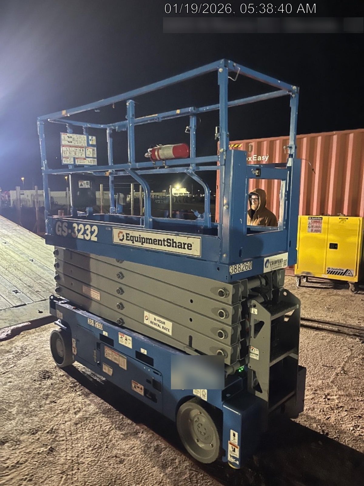 2024 GENIE GS-3232