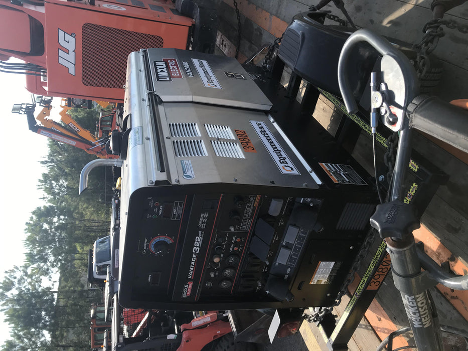 2019 Lincoln Electric Vantage 322 Welder Ready-Pak 3, Two wheel trailer, Fender and Light kit, Cable Rack