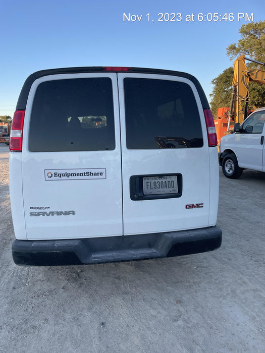 2022 GMC Savana 3500