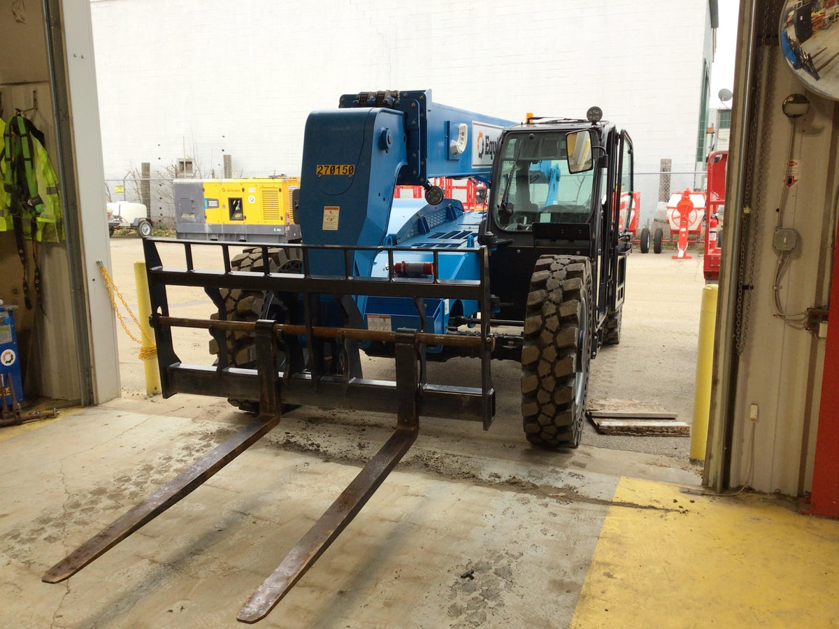 2022 GENIE GTH-844