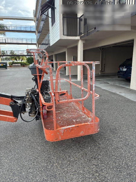 2020 JLG 660SJ