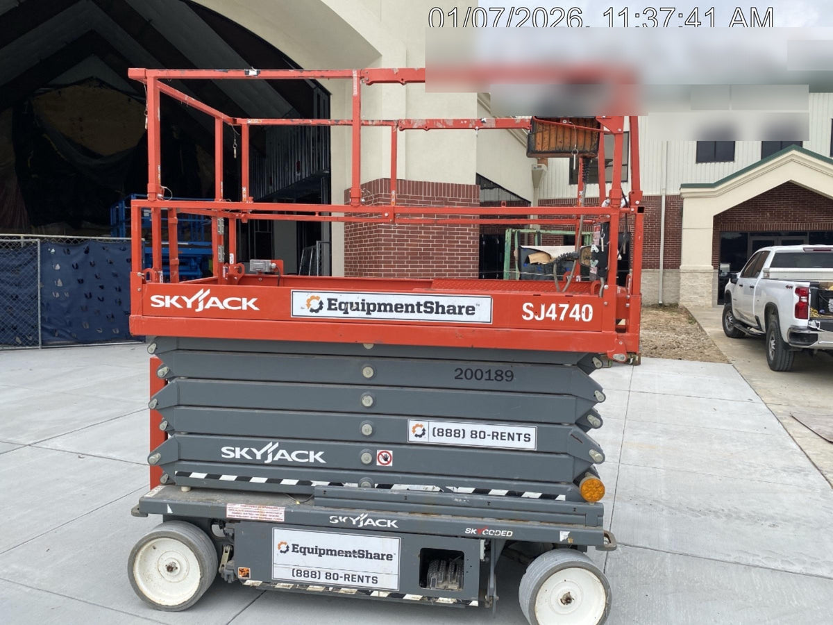 2021 SKYJACK SJ4740